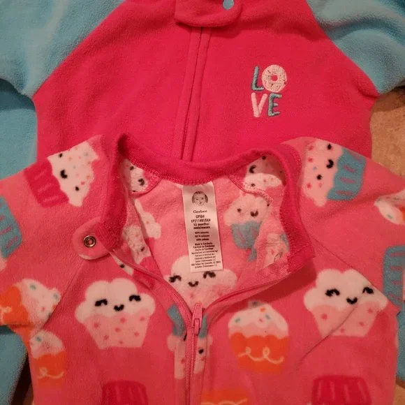 Lot of 7 Girl's Footed Sleepers 12 months - Picture 2 of 3